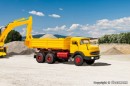 Viessmann CAR-Motion 8003 H0 CarMotion basic starter set, MB round bonnet 3-axle dump truck