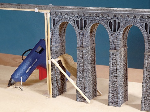 Noch 58660 Quarrystone Viaduct Hard Foam 37 x 4.4 x 24.5cm