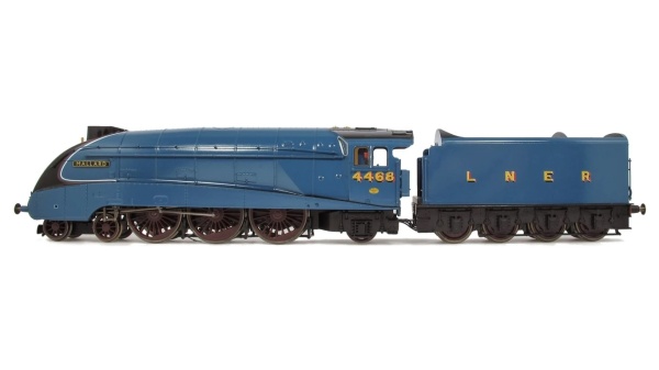 Hornby R3687 LNER Class A4 Mallard No.4468 (NRM Special) - Gloss Finish 80th Anniversary Edition