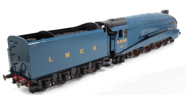 Hornby R3687 LNER Class A4 Mallard No.4468 (NRM Special) - Gloss Finish 80th Anniversary Edition